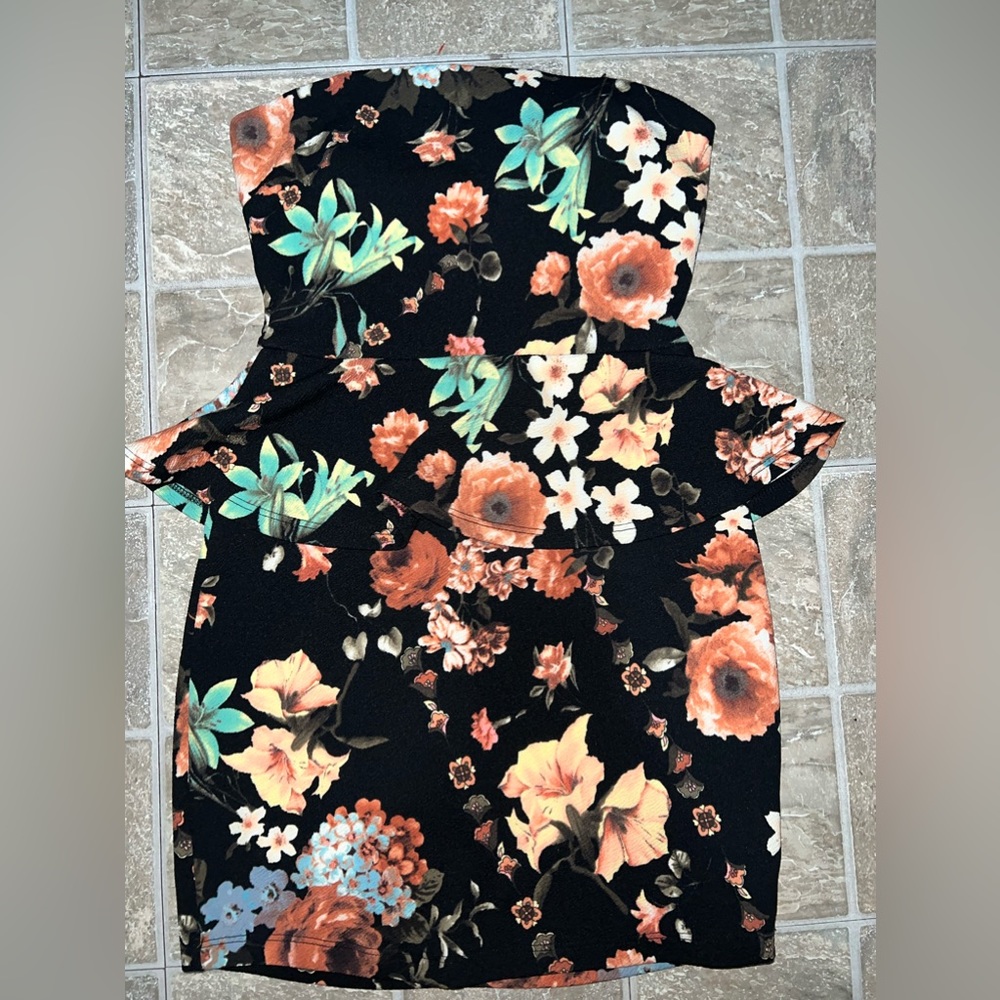 Forever 21 Floral Print mini dress